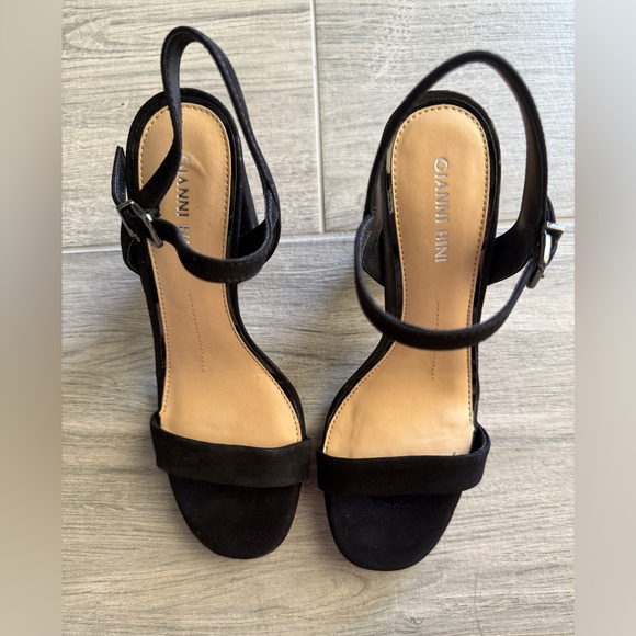 Gianni Bini Arleena Suede Ankle Strap Block Heel 3.14” Sandals size 7.5 - Picture 3 of 7